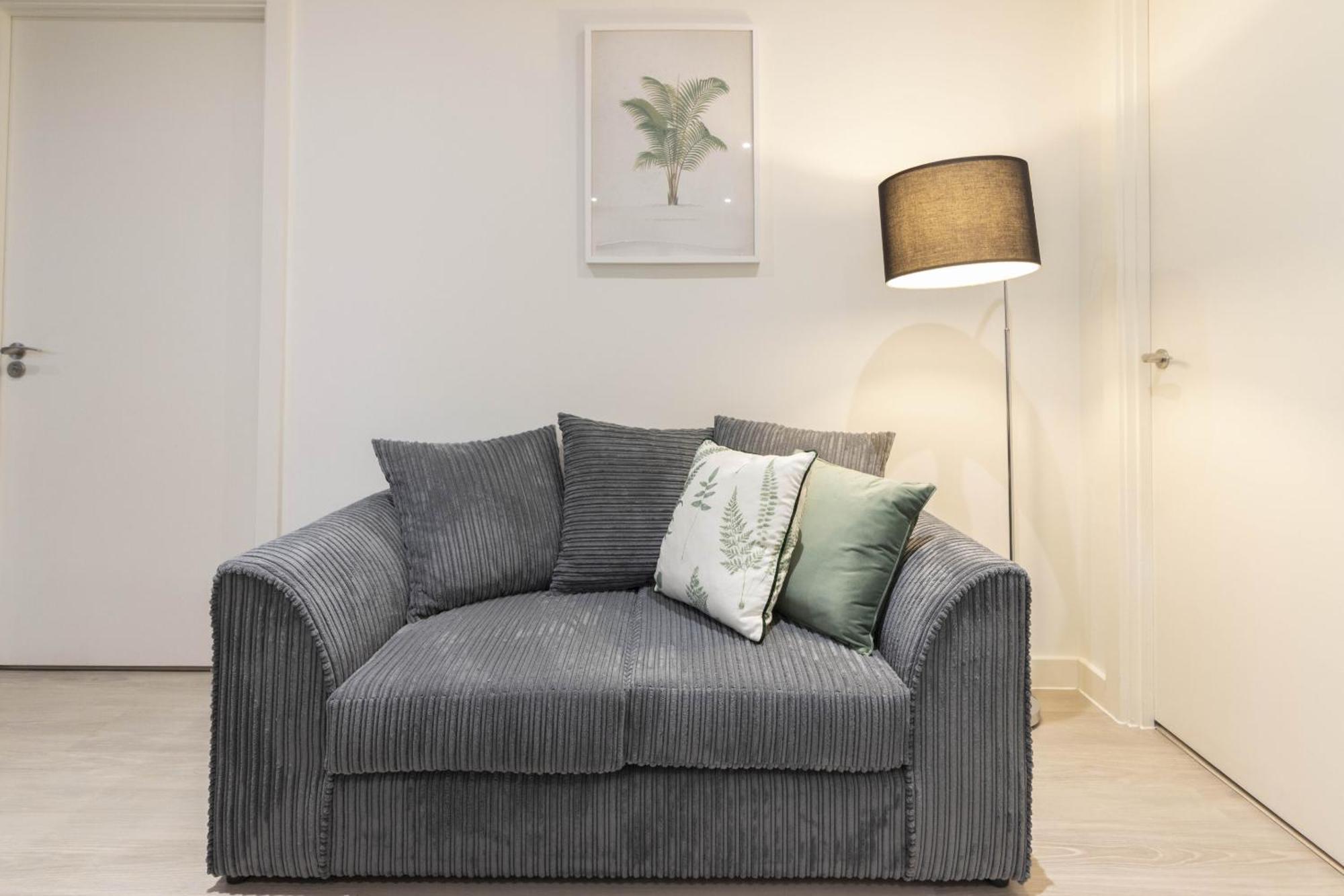 Апартаменты Linacre 11 - Modern 2 Bed Behind The Cathedral With Free Parking And Fast Wifi Эксетер Экстерьер фото