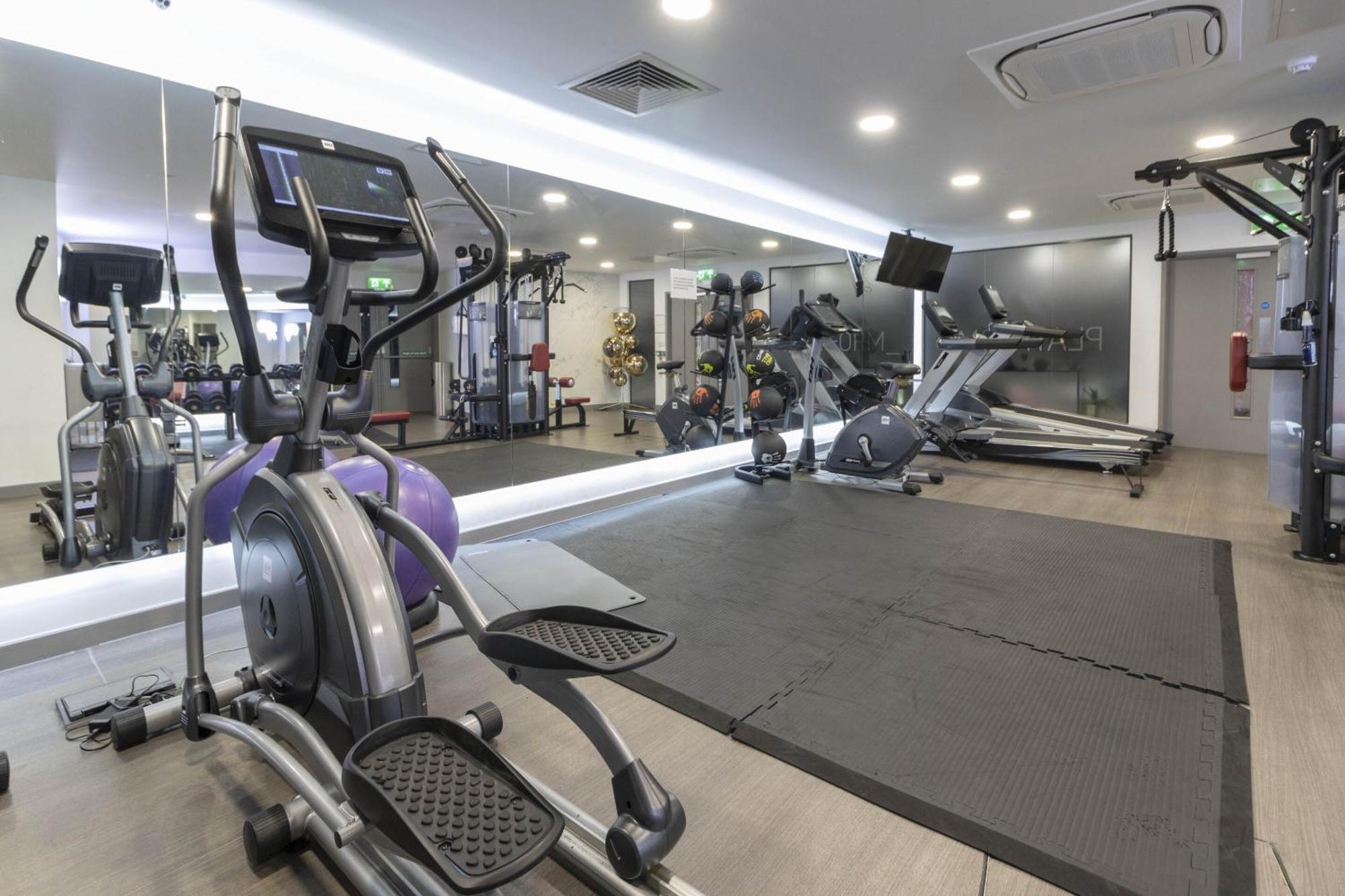Апартаменты Linacre 11 - Modern 2 Bed Behind The Cathedral With Free Parking And Fast Wifi Эксетер Экстерьер фото
